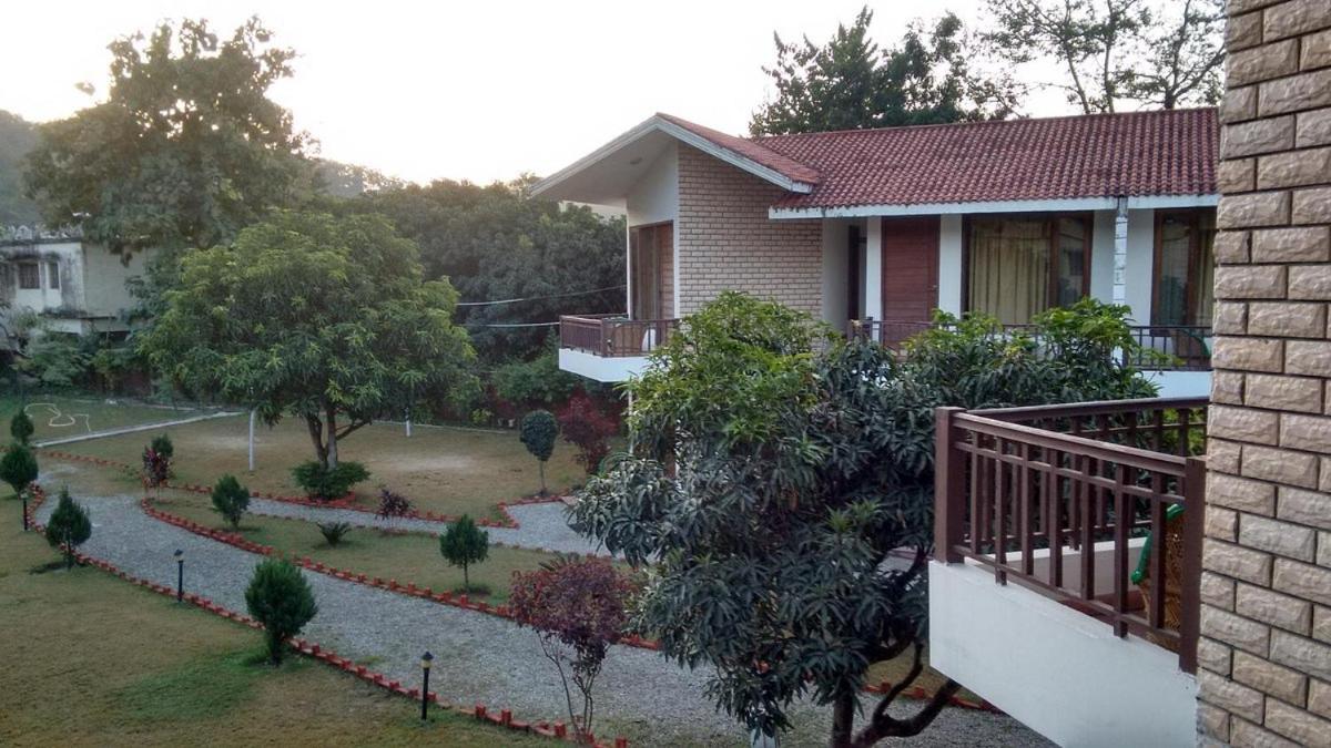 Jim Corbett Resort Rāmnagar Exteriör bild