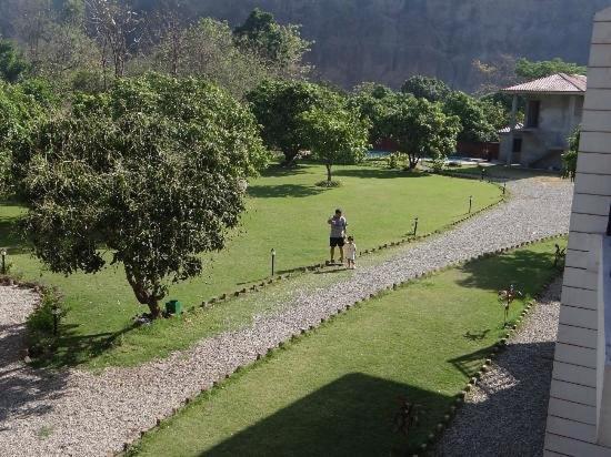 Jim Corbett Resort Rāmnagar Exteriör bild