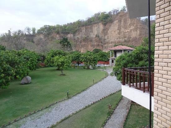 Jim Corbett Resort Rāmnagar Exteriör bild